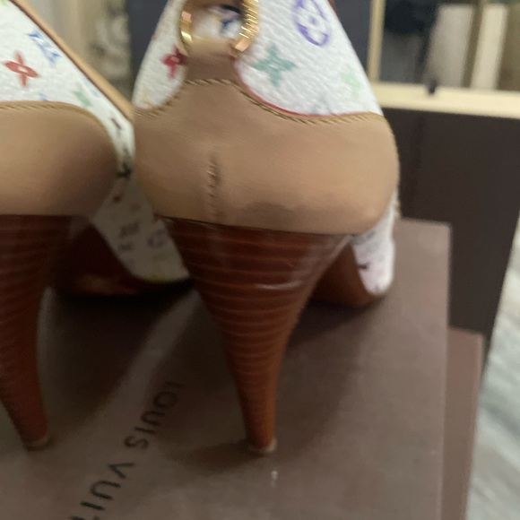 EXTREMELY RARE LOUIS VUITTON HEELS SIZE 38.5 MULTICOLOR OPEN TOE MULTICOLOR - Picture 3 of 4